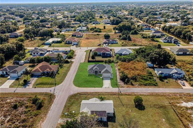 4201 7th ST SW, Lehigh Acres, FL 33976