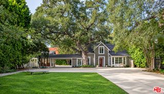 379 Bellefontaine Street, Pasadena, CA 91105