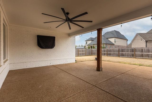 4917 MAPLE WALK DR, Lakeland, TN 38002