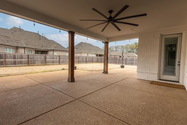 4917 MAPLE WALK DR, Lakeland, TN 38002