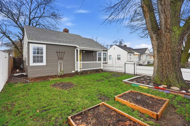 5623 E Parkwater Ave, Spokane, WA 99212