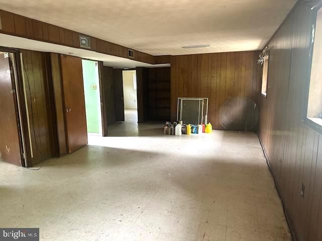 6002 LADD RD, Suitland, MD 20746