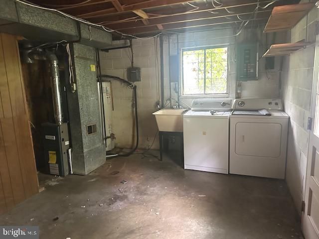 6002 LADD RD, Suitland, MD 20746