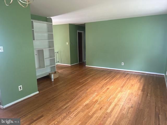 6002 LADD RD, Suitland, MD 20746