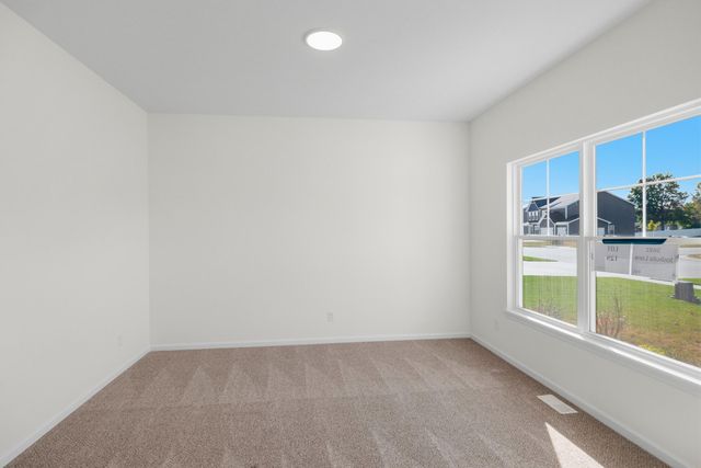 5692 Jaskula Lane, Schererville, IN 46375