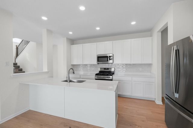 5692 Jaskula Lane, Schererville, IN 46375