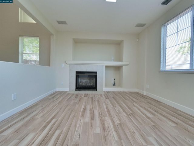 236 Comeabout Circle, Pittsburg, CA 94565