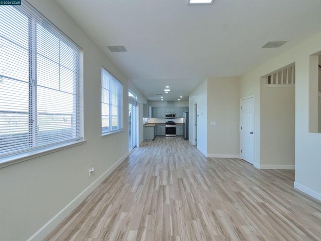 236 Comeabout Circle, Pittsburg, CA 94565