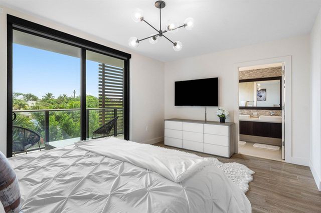 3030 N Ocean Boulevard S101, Fort Lauderdale, FL 33308