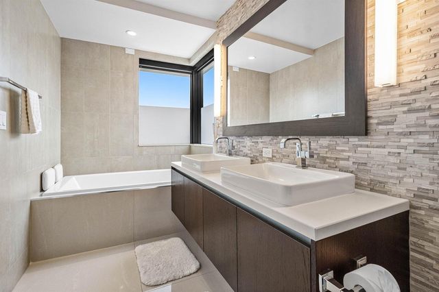 3030 N Ocean Boulevard S101, Fort Lauderdale, FL 33308