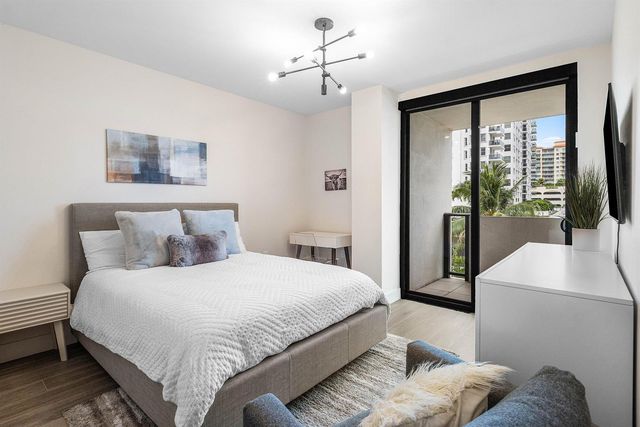 3030 N Ocean Boulevard S101, Fort Lauderdale, FL 33308
