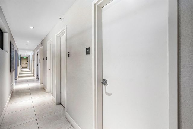 3030 N Ocean Boulevard S101, Fort Lauderdale, FL 33308