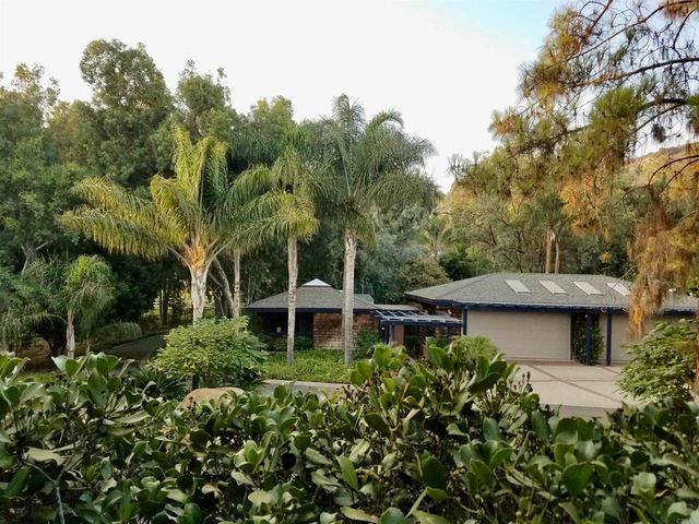 7063 Via Mariposa Norte, Bonsall, CA 92003