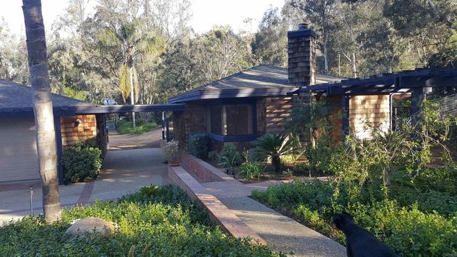7063 Via Mariposa Norte, Bonsall, CA 92003