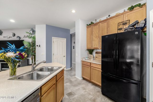 571 S 165TH Drive, Goodyear, AZ 85338