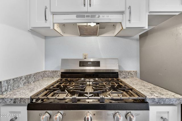 1701 W TUCKEY Lane 206, Phoenix, AZ 85015