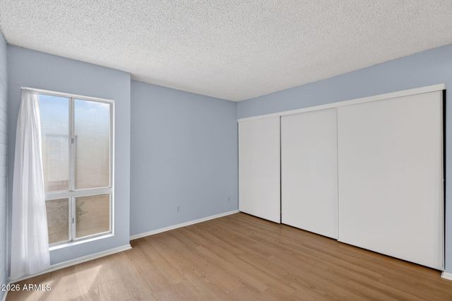 1701 W TUCKEY Lane 206, Phoenix, AZ 85015