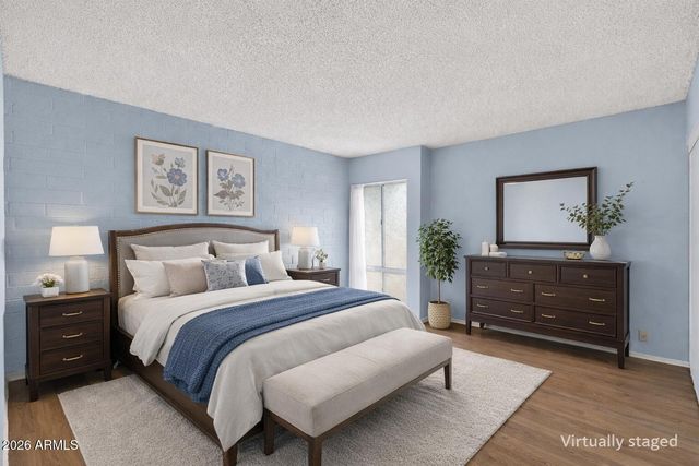 1701 W TUCKEY Lane 206, Phoenix, AZ 85015