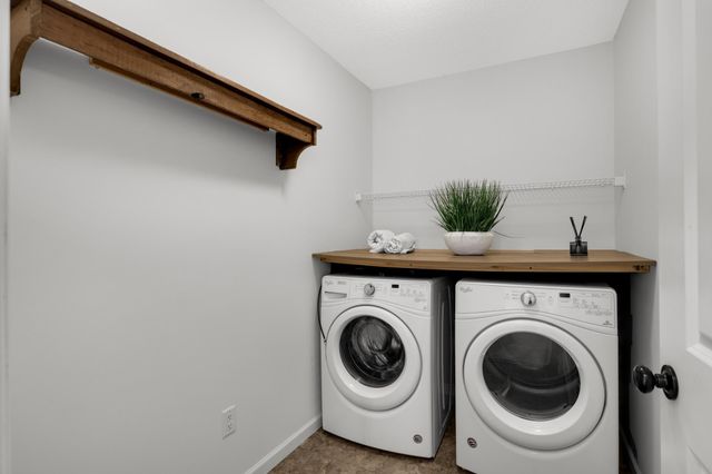 1535 138th Street E, Rosemount, MN 55068