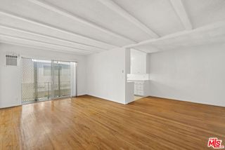 923 N San Vicente Boulevard 6, West Hollywood, CA 90069