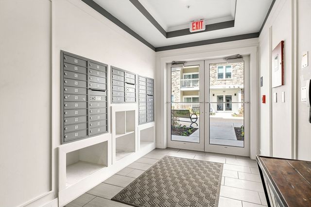 130 University Ave 1312, Westwood, MA 02090