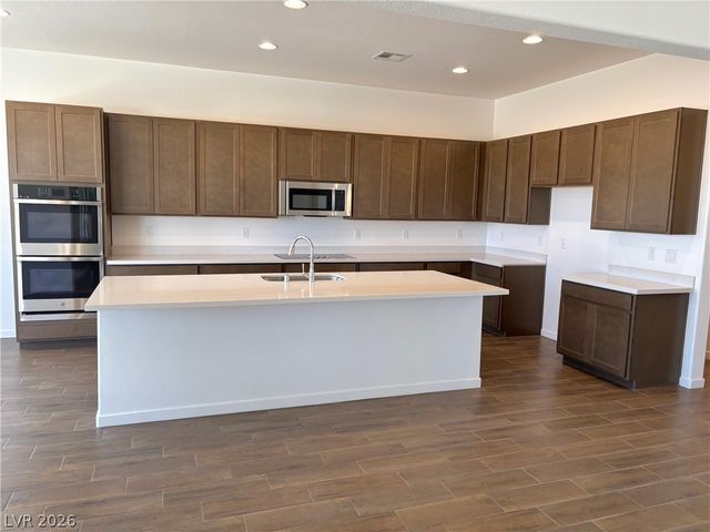 5728 Badlands Lane, Pahrump, NV 89061