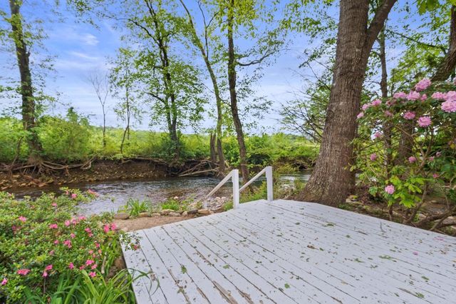 59 Tusquittee Creek Lane, Hayesville, NC 28904