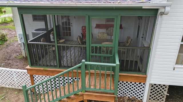 59 Tusquittee Creek Lane, Hayesville, NC 28904