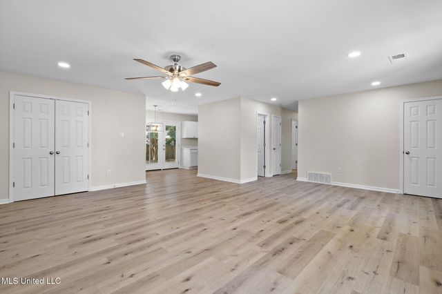 549 Cottonbrook Cove, Southaven, MS 38671