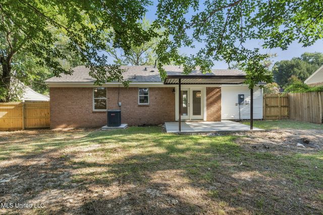 549 Cottonbrook Cove, Southaven, MS 38671