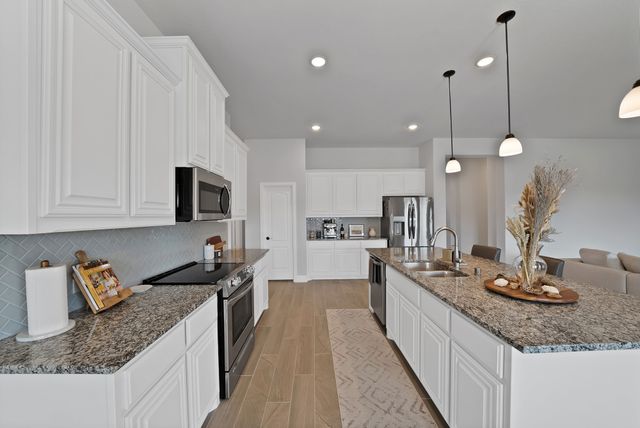 4054 Grove Valley Road, Midlothian, TX 76065