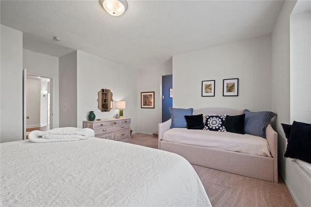 11250 W 191st Street, Overland Park, KS 66083