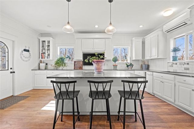 11250 W 191st Street, Overland Park, KS 66083