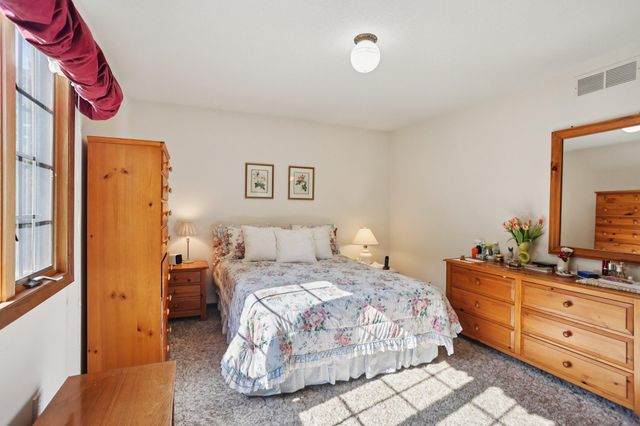 3225 465th Street, Harris, MN 55032