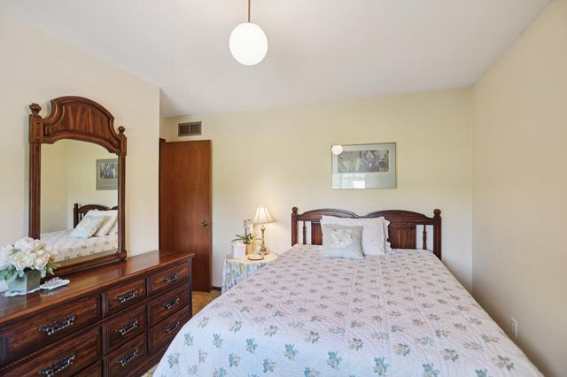 3225 465th Street, Harris, MN 55032