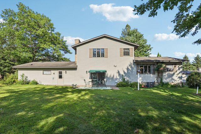 3225 465th Street, Harris, MN 55032