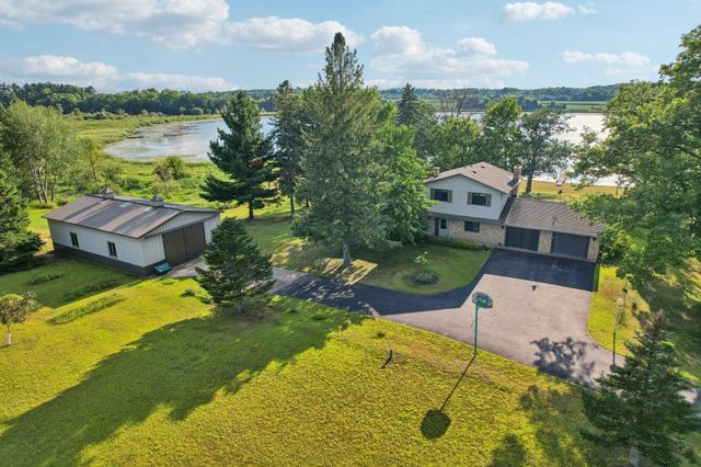 3225 465th Street, Harris, MN 55032