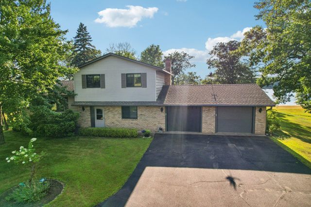 3225 465th Street, Harris, MN 55032