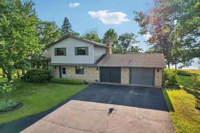 3225 465th Street, Harris, MN 55032