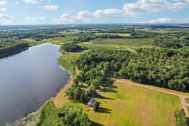 3225 465th Street, Harris, MN 55032