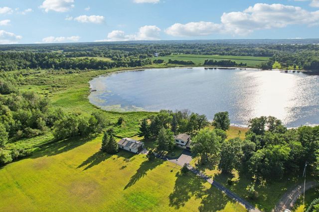 3225 465th Street, Harris, MN 55032