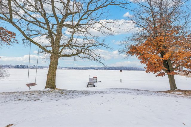 3225 465th Street, Harris, MN 55032