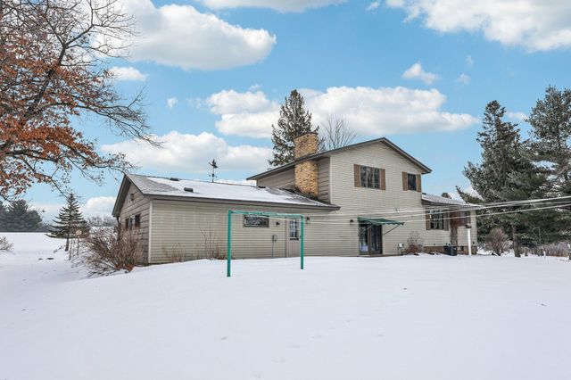 3225 465th Street, Harris, MN 55032