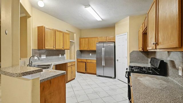 16311 Yabbie Drive, Sugar Land, TX 77498