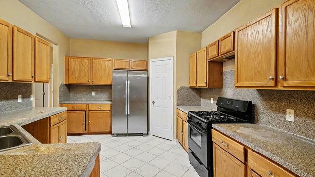 16311 Yabbie Drive, Sugar Land, TX 77498