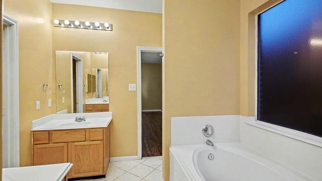 16311 Yabbie Drive, Sugar Land, TX 77498