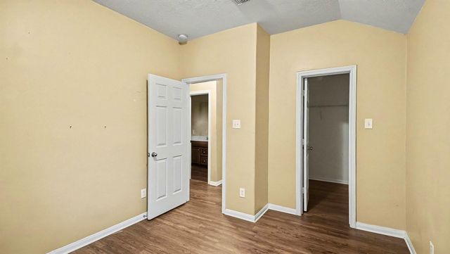 16311 Yabbie Drive, Sugar Land, TX 77498