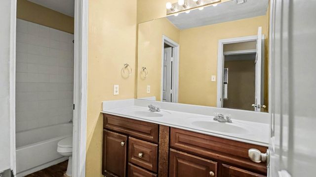 16311 Yabbie Drive, Sugar Land, TX 77498