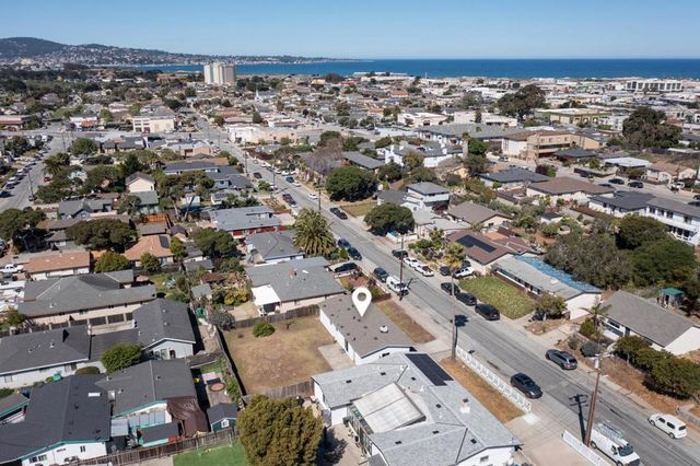 1048 Hamilton Avenue, Seaside, CA 93955