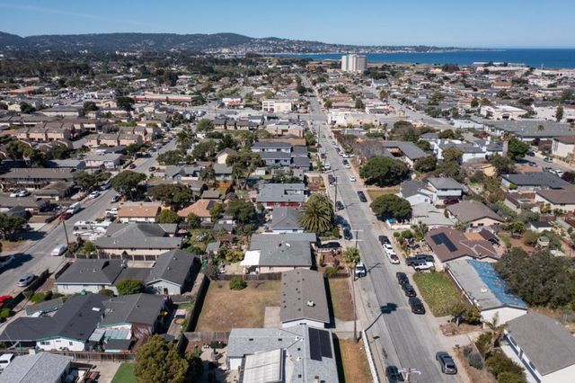 1048 Hamilton Avenue, Seaside, CA 93955